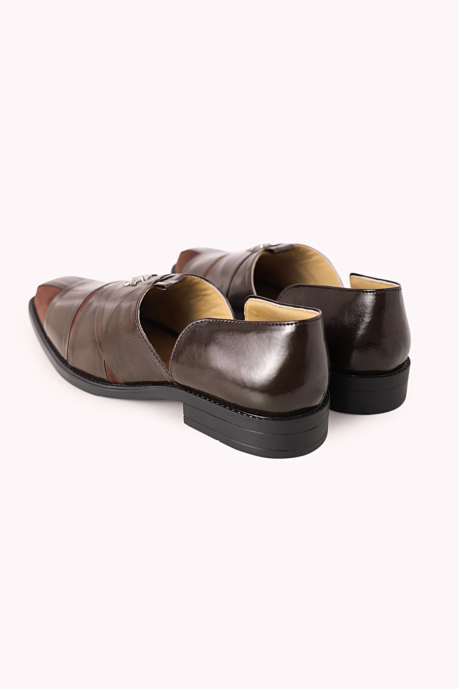 Brown Juttis with Block Heels