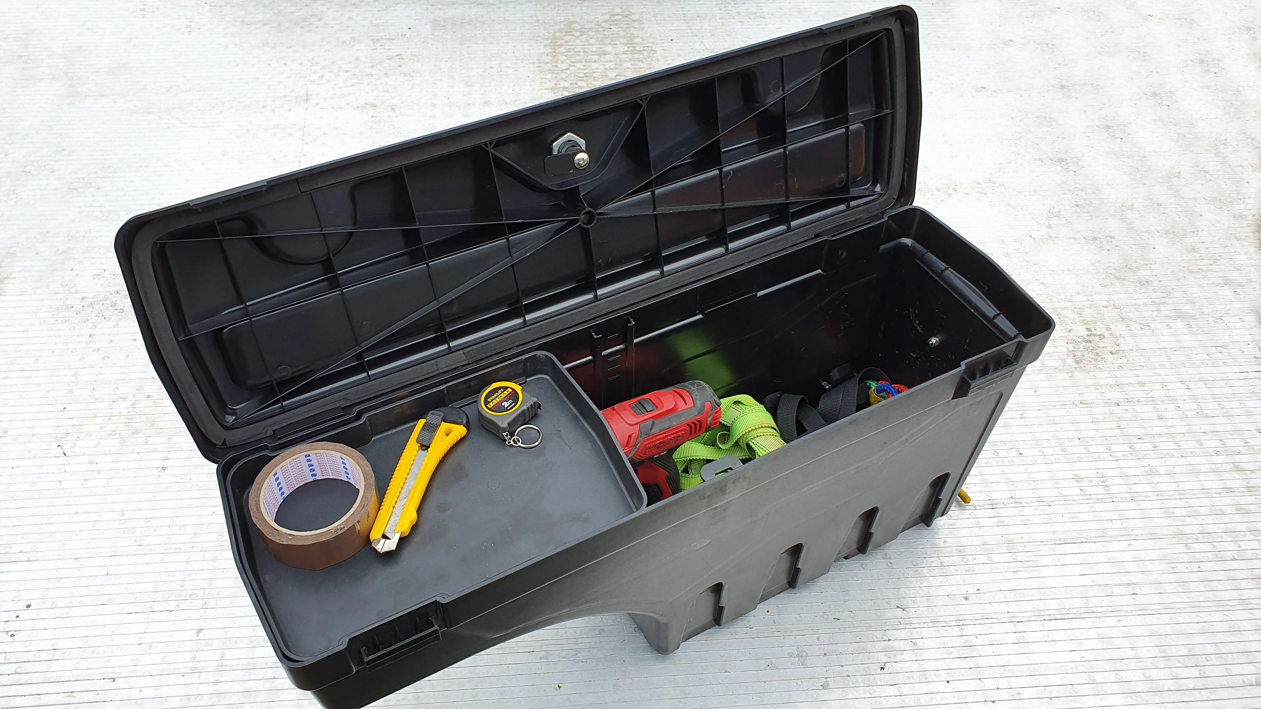 Chev SILVERADO 1500 2020-2024 SMART TUB LOCKER - Secure Swing Lift out Case